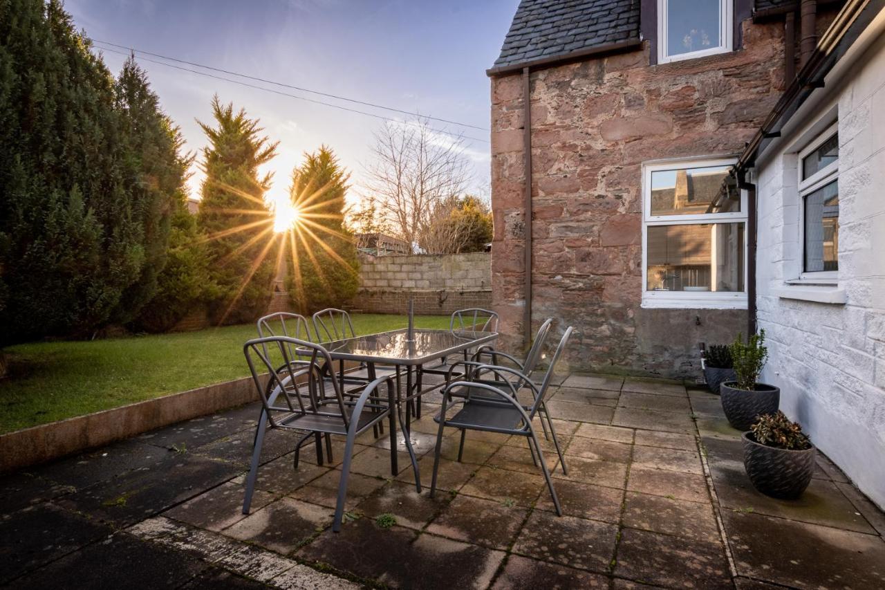 Hill Street Haven Villa Inverness Ngoại thất bức ảnh